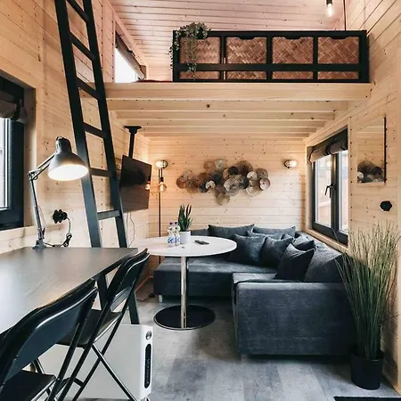 Idyllisches Tiny House Ii Mit Sauna Apartment Loebau