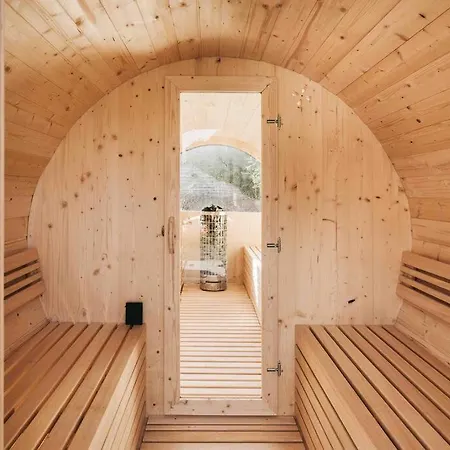 Idyllisches Tiny House Ii Mit Sauna Loebau